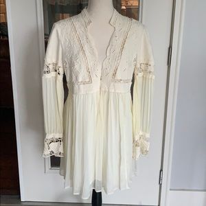 Free People cream lace tunic, size 6